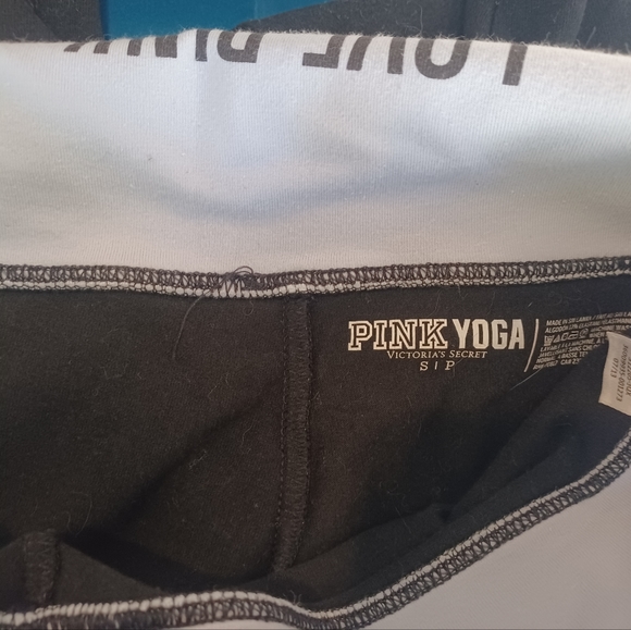 Pink leggings size small - Picture 3 of 4